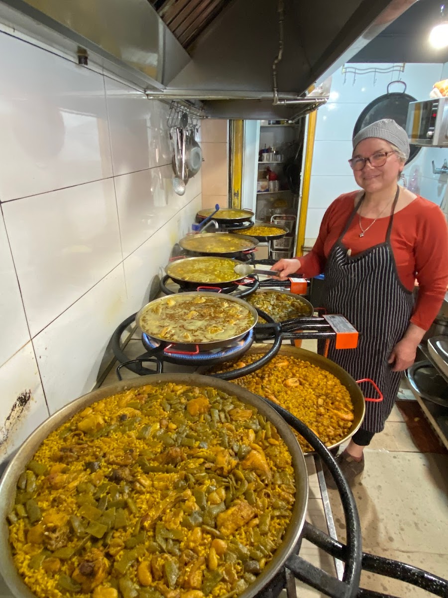 Casa de comidas para llevar El Cabanyal foto 6