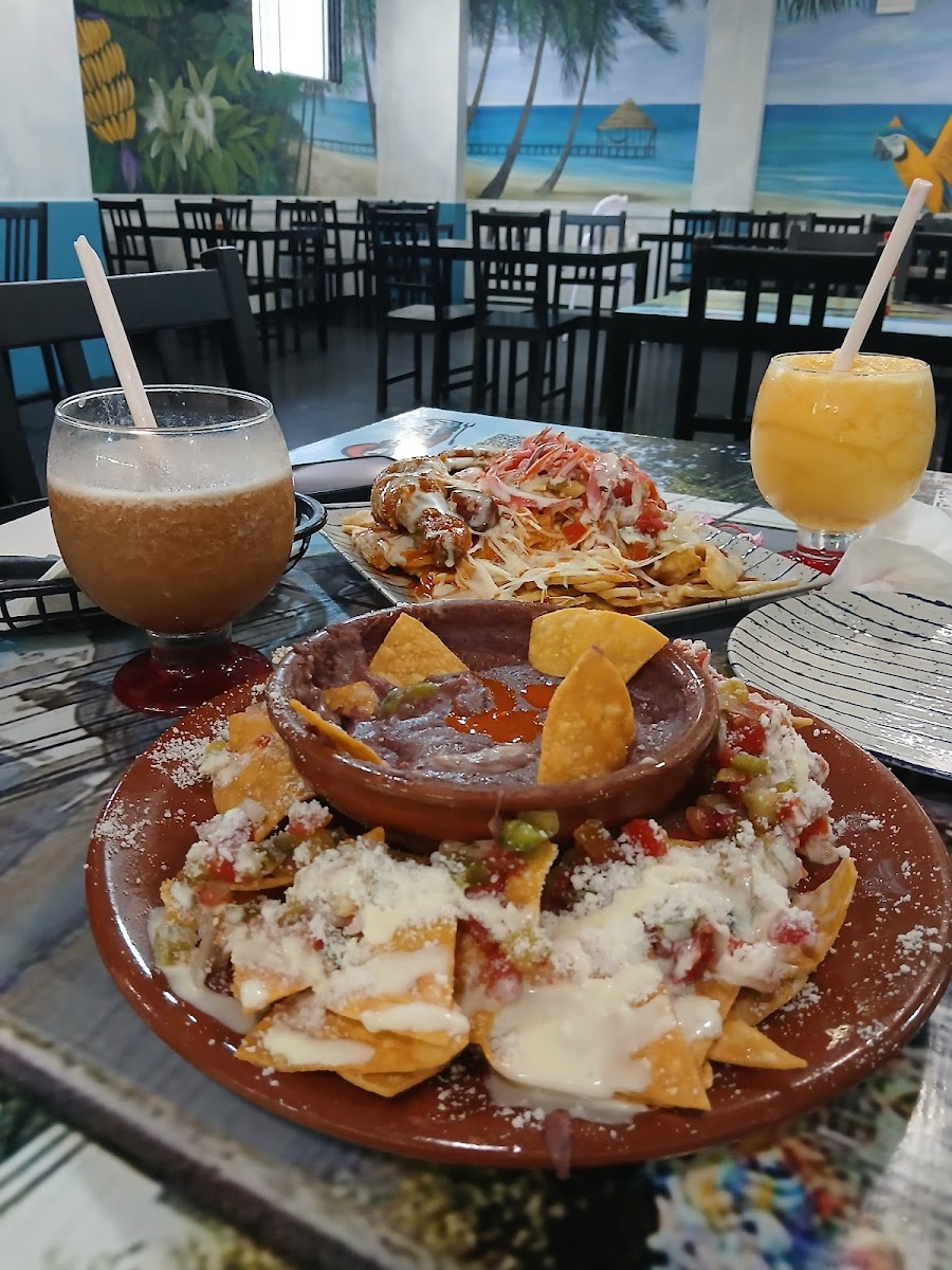 Restaurante Hondureño La Campana N2 foto 4